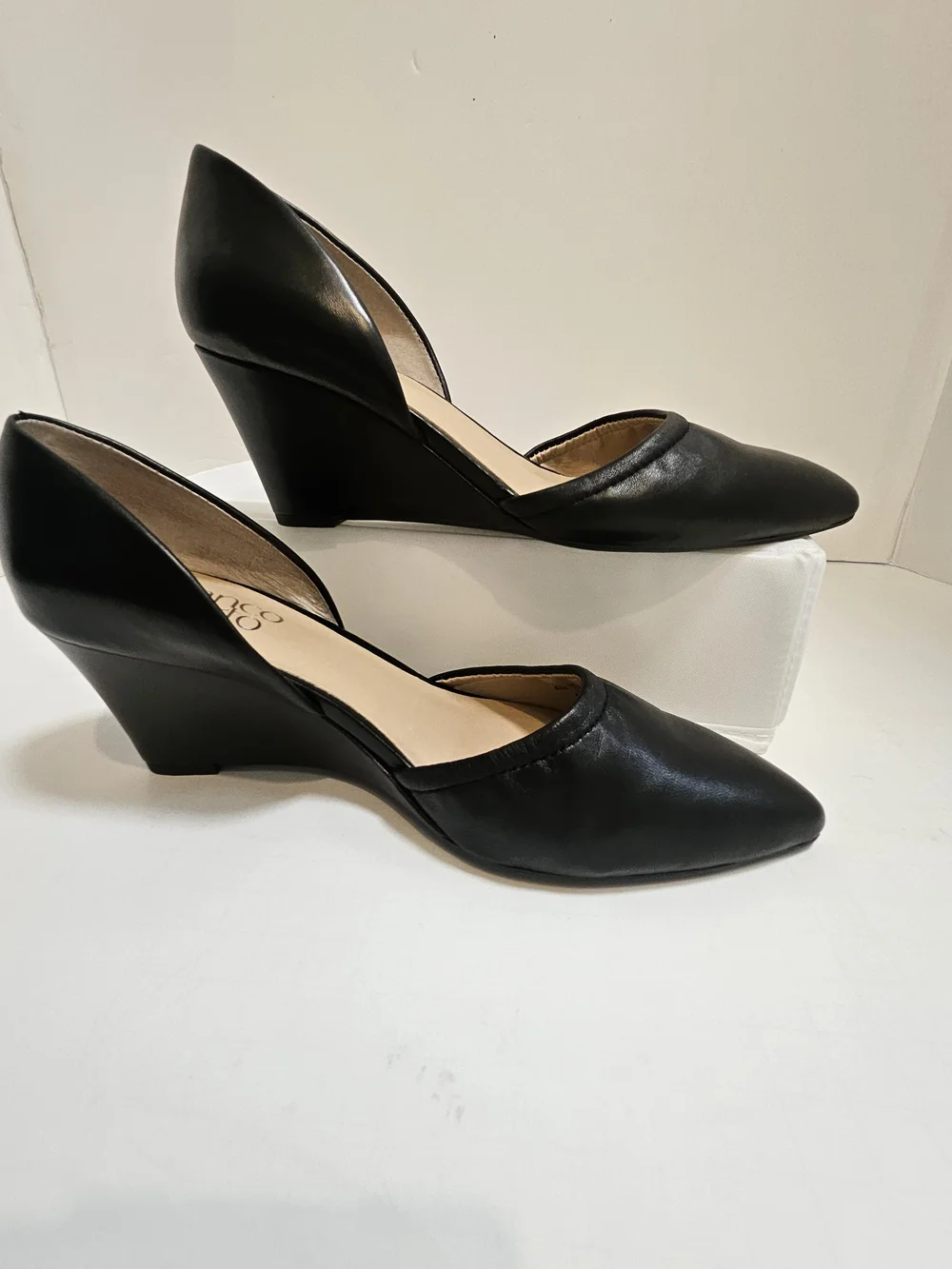 Franco Sarto Black Leather Fenvay Pointed Toe Wedge Pumps Heels Size 6.5M